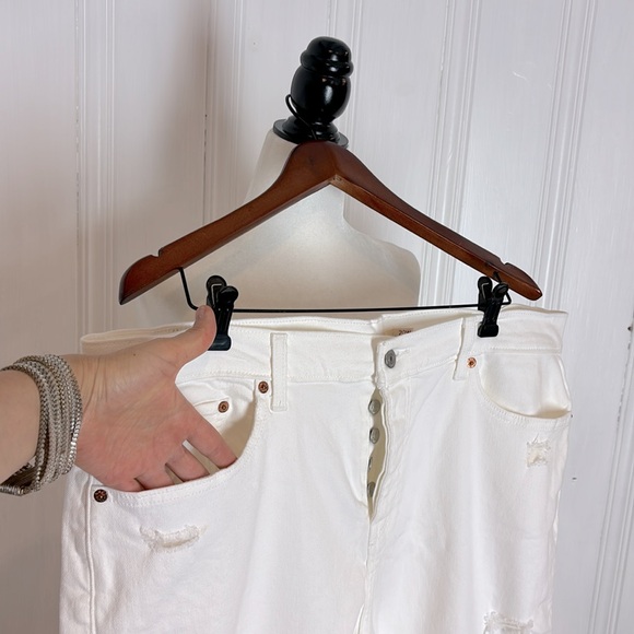 NWOT LEVIS wedgie skinny white jeans 22W - Picture 8 of 11